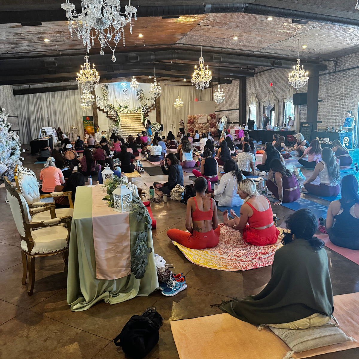 Group Hosting class