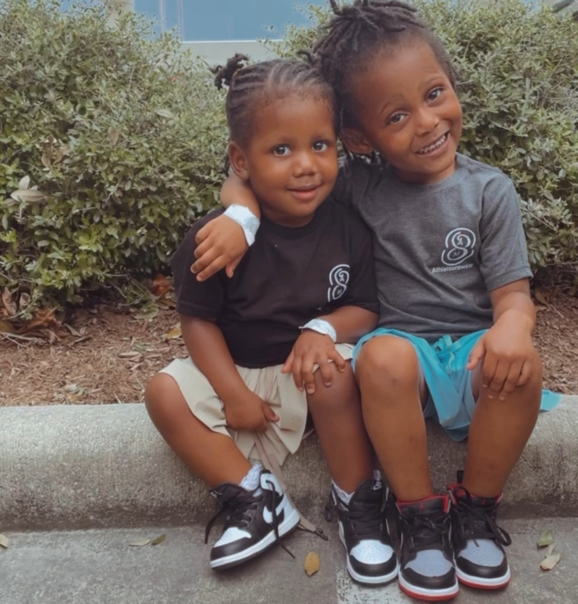 Kid T-shirts